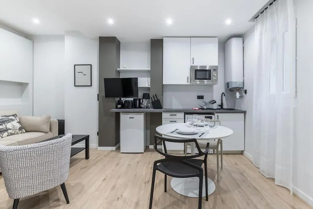 Versigny Heart Of 18Th Cosy Studio Διαμέρισμα Παρίσι
