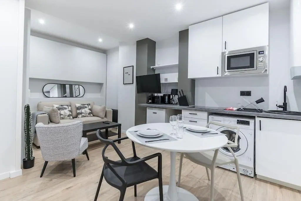 Versigny Heart Of 18Th Cosy Studio Διαμέρισμα Παρίσι Γαλλία